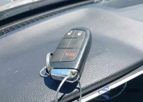 2021 Jeep Compass Freedom 4X4 из США, поврежденный, VIN 3C4NJDAB8MT595134